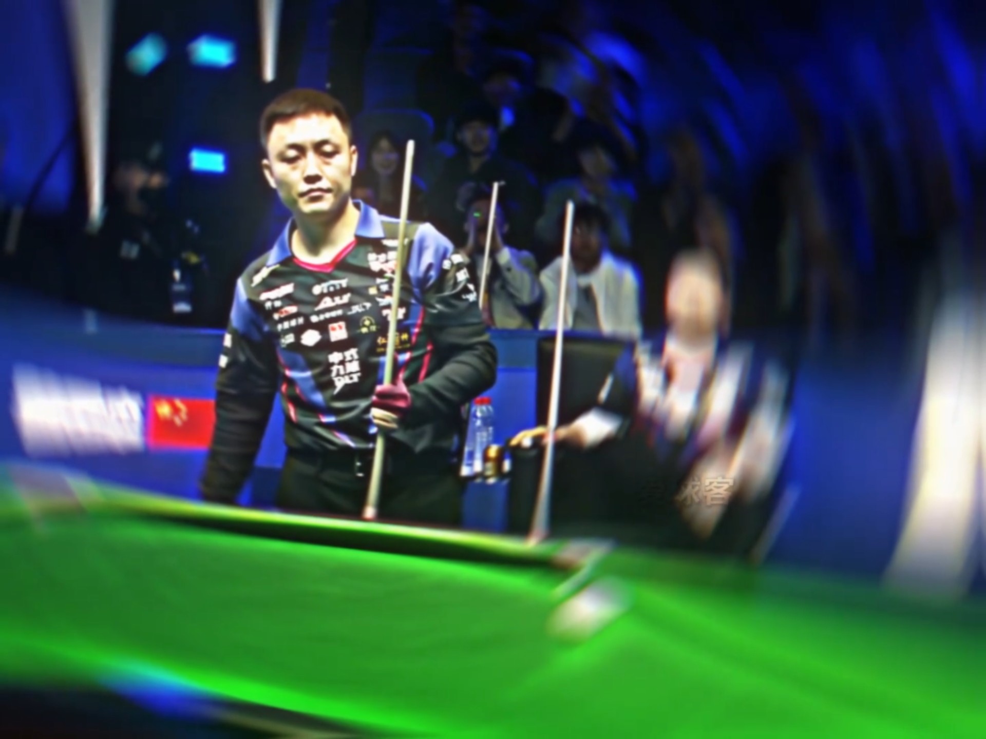 尤其是在中 尤其是在中