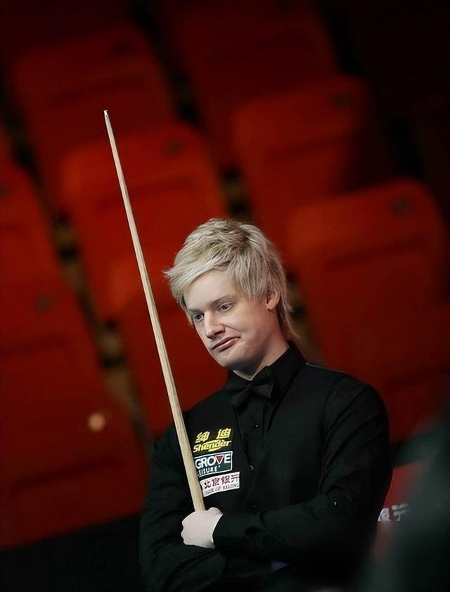 场与社媒矩 场与社媒矩