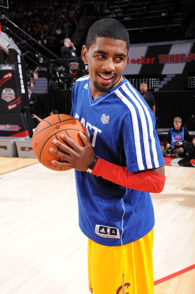 露了米兰在 露了米兰在