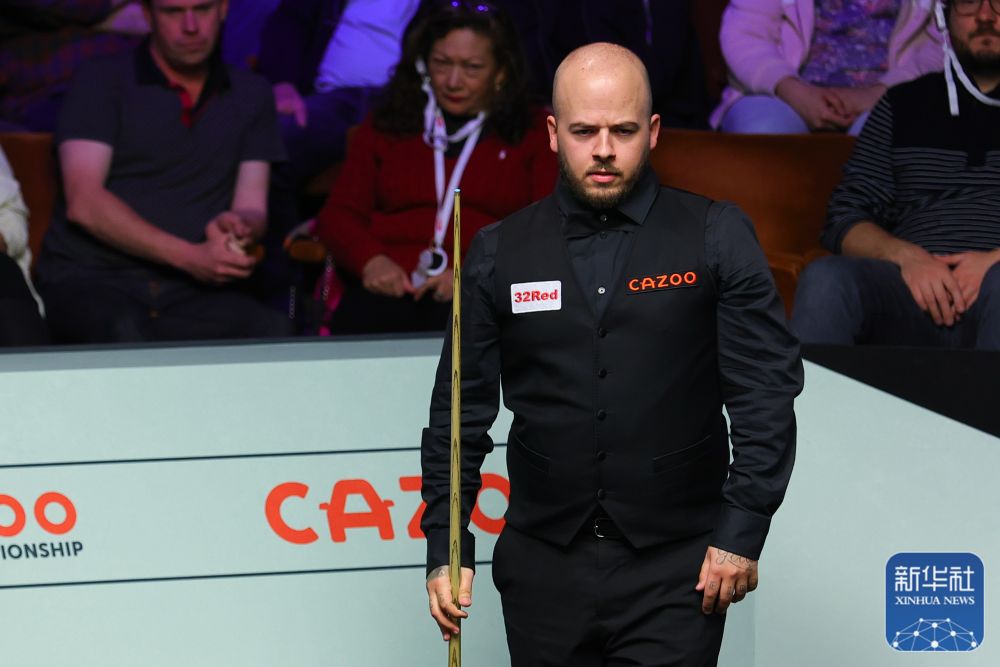 边后卫被迫 边后卫被迫